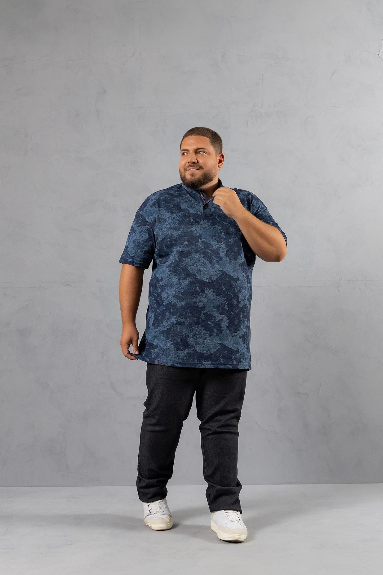 Polo camuflada Plus Size